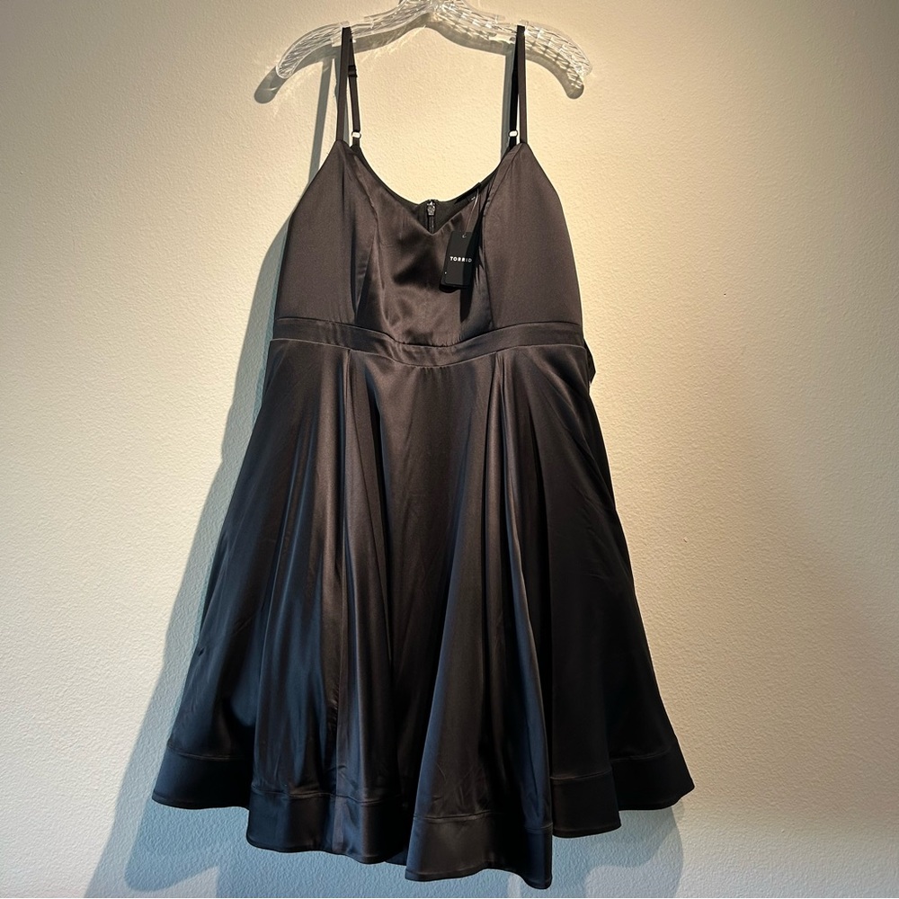Mini Satin Skater Dress Black Size 20